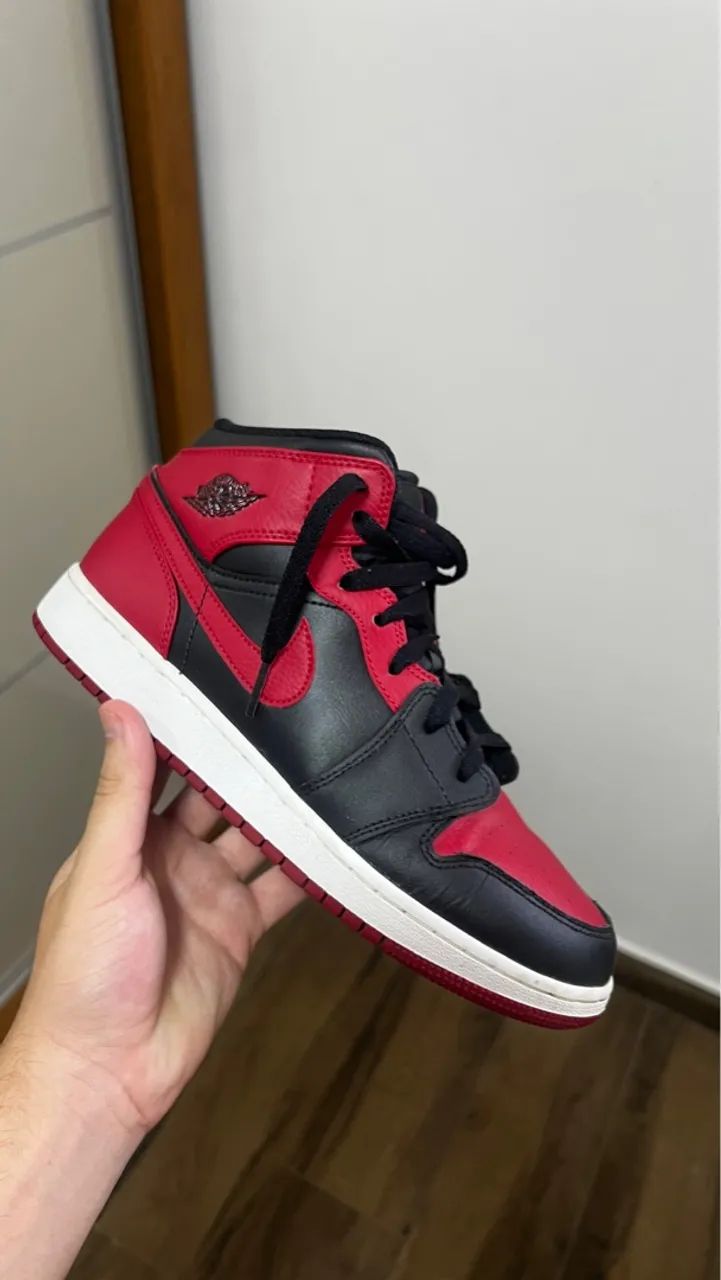 Air Jordan 1 Mid GS Banned - Foto 5