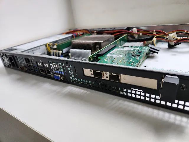 Servidor Supermicro SuperServer 5019S-L Xeon Octa 32GB - Foto 3