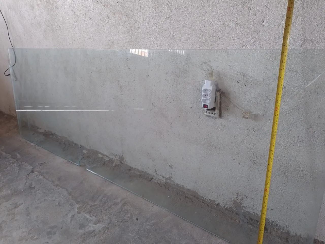 Vende porta de vidro64717751840385122