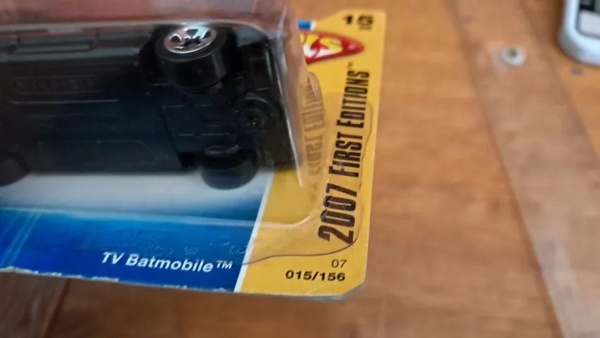 Carro HotWheels Batman Batmobile - Foto 3