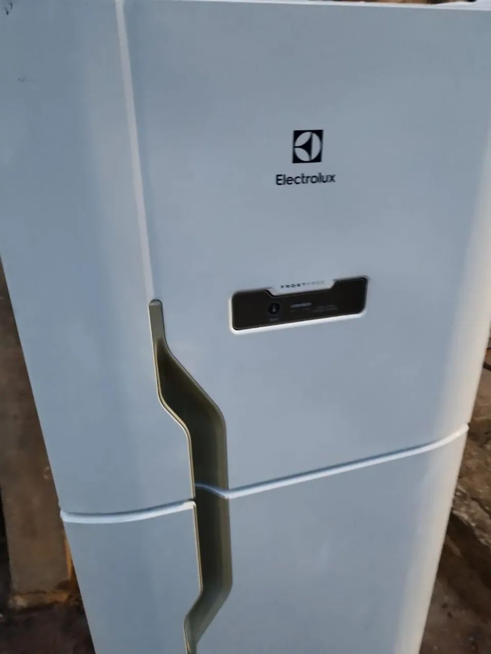 Geladeira Duplex Electrolux Frost Free duplex Completa Painel digital 