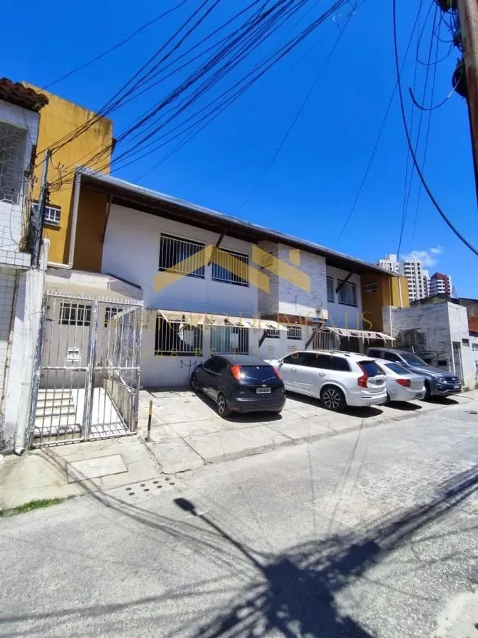 Prédio para Venda em Aracaju, Luzia, 18 dormitórios, 18 banheiros, 6 vagas