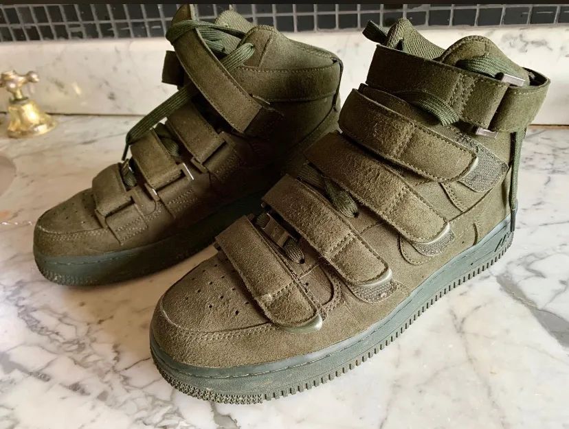 tenis collab billie eilish x nike air force 1 high sequoia - Foto 4