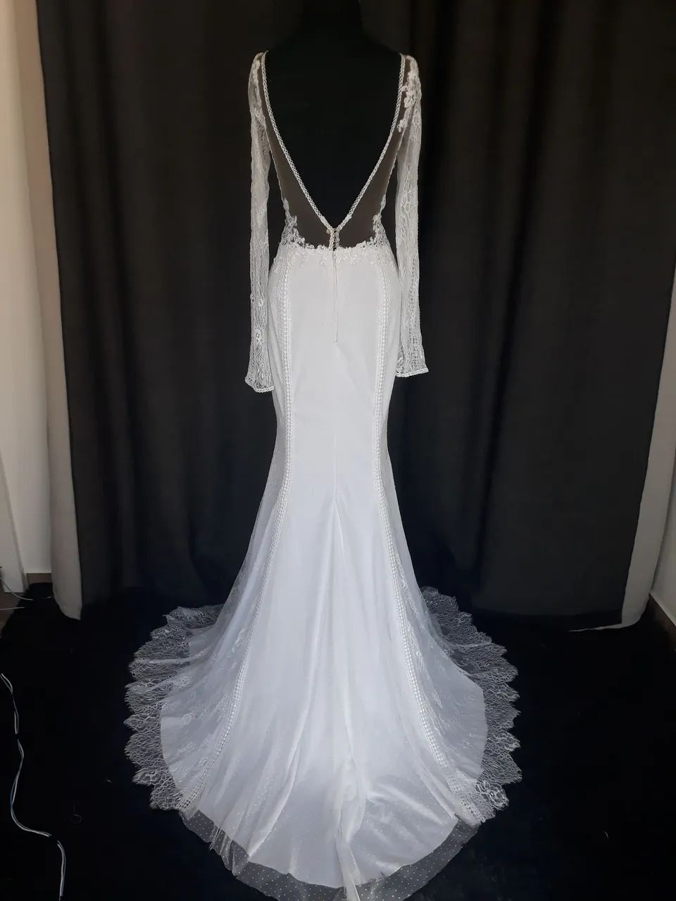 Vestido de Noiva com Renda e Manga Longa - Foto 5