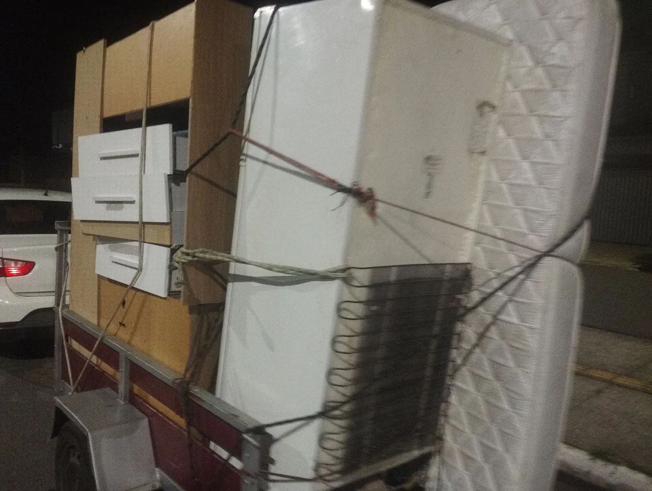 Carretos fretes mudanças resende e região  - Foto 2