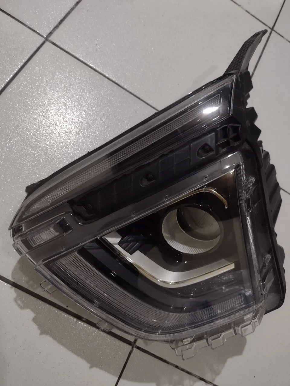 Farol esquerdo Hyundai Creta ORIGINAL