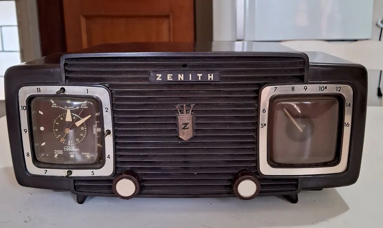 Rádio relógio Zenith valvulado - Foto 4