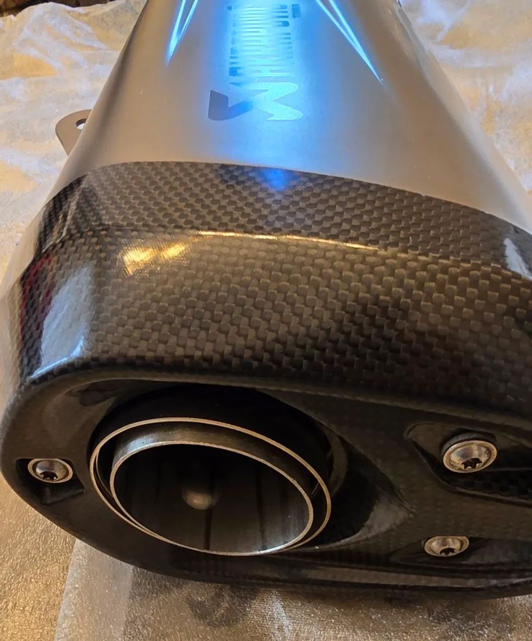 Ponteira Escapamento Akrapovic XR 1000 Bmw  - Foto 4