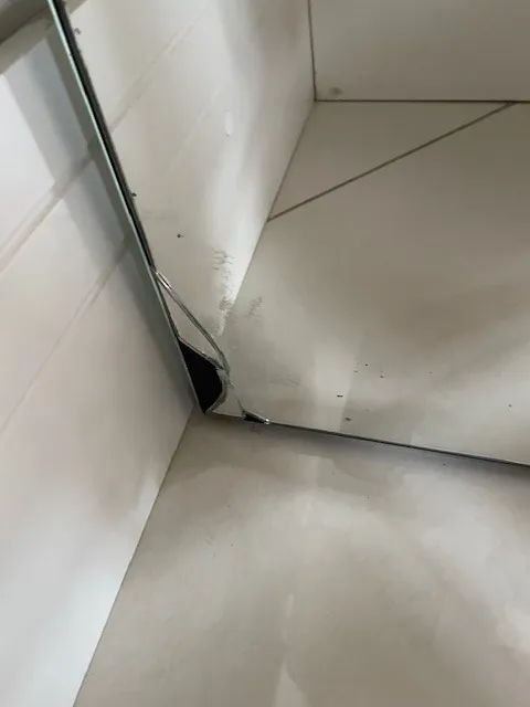 Aparador com espelho - Foto 5