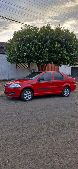 Fiat Siena 1.0 vermelho em Ótimo estado - Foto 3