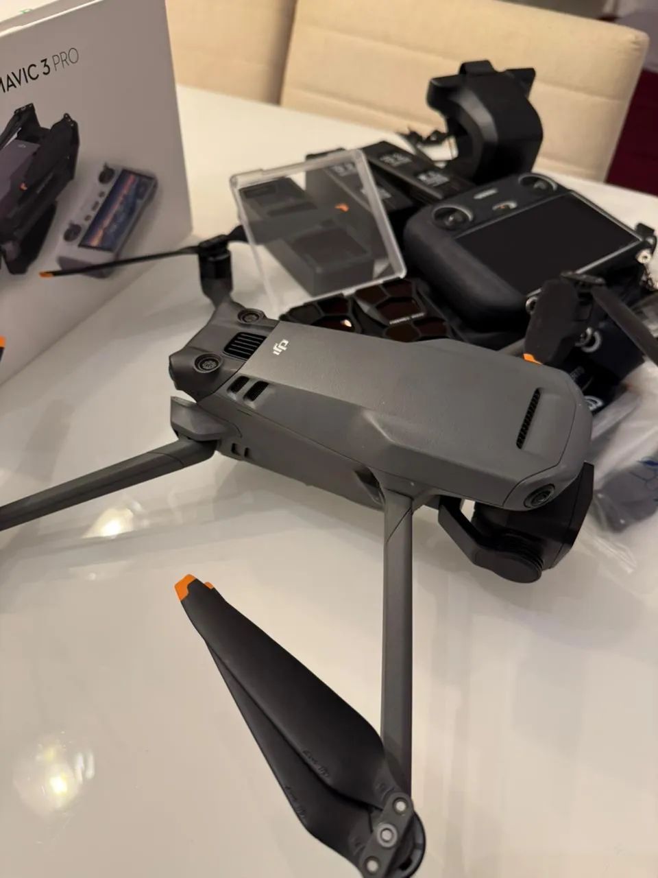 Mavic 3 Pro Combo - Foto 3