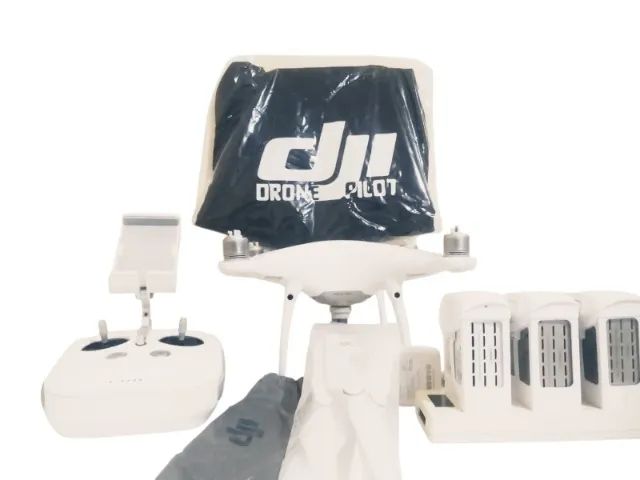 Drone Dji Phantom 4 Pro Branco 04 Baterias - Foto 6