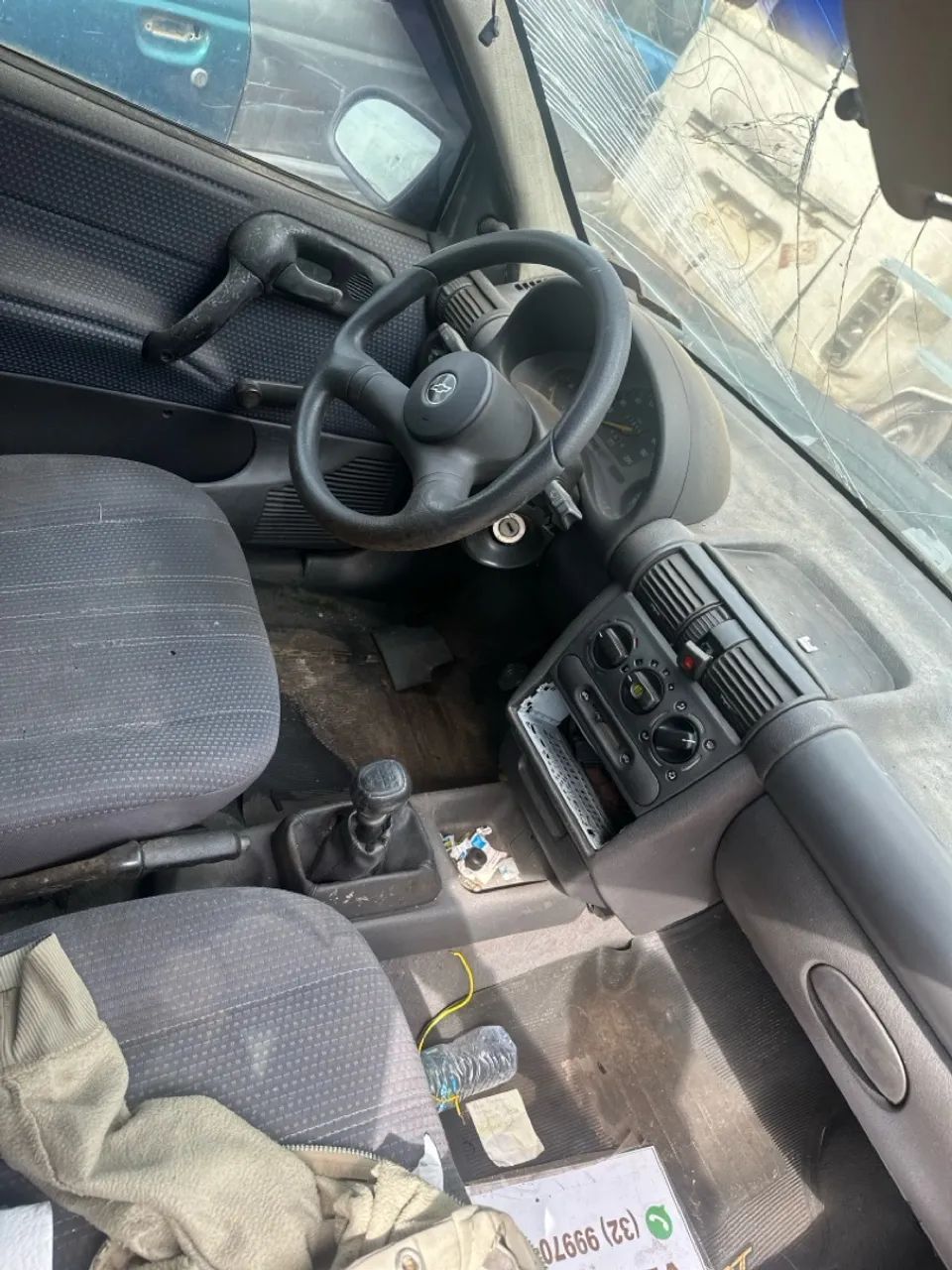 SUCATA PARA RETIRADA DE PEÇAS CORSA SUPER 1998