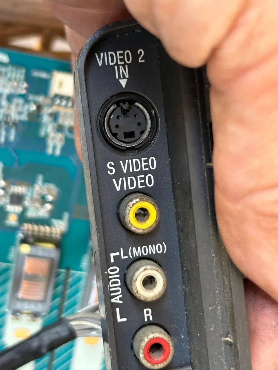 PLACA DE SOM E VIDEO 2 IN TV SONY LCD 2-515-392  - Foto 4