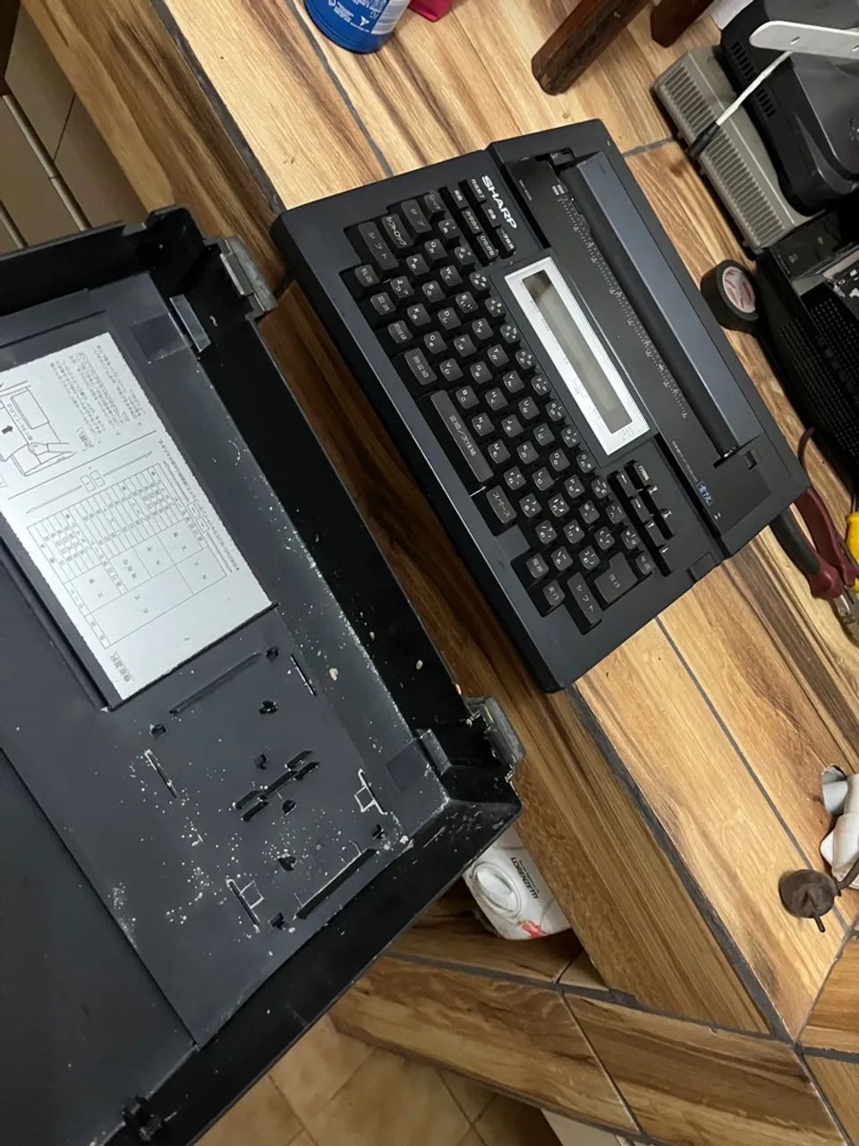 Máquina de escrever Sharp WD-1008 - Colecionador - Foto 3