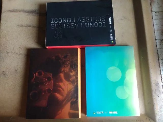 Iconoclássicos - Bom Com 5 Dvds + Livreto Documentário Zé Celso, Itamar Assumpção e Outros