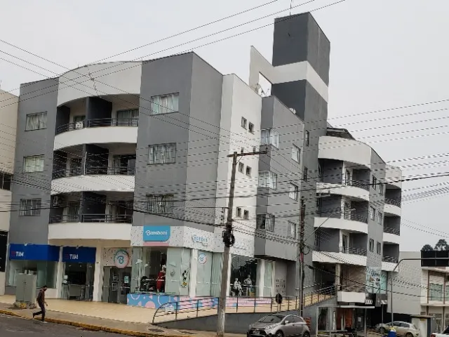 Excelente Apto de 03 quartos em Fraiburgo-SC