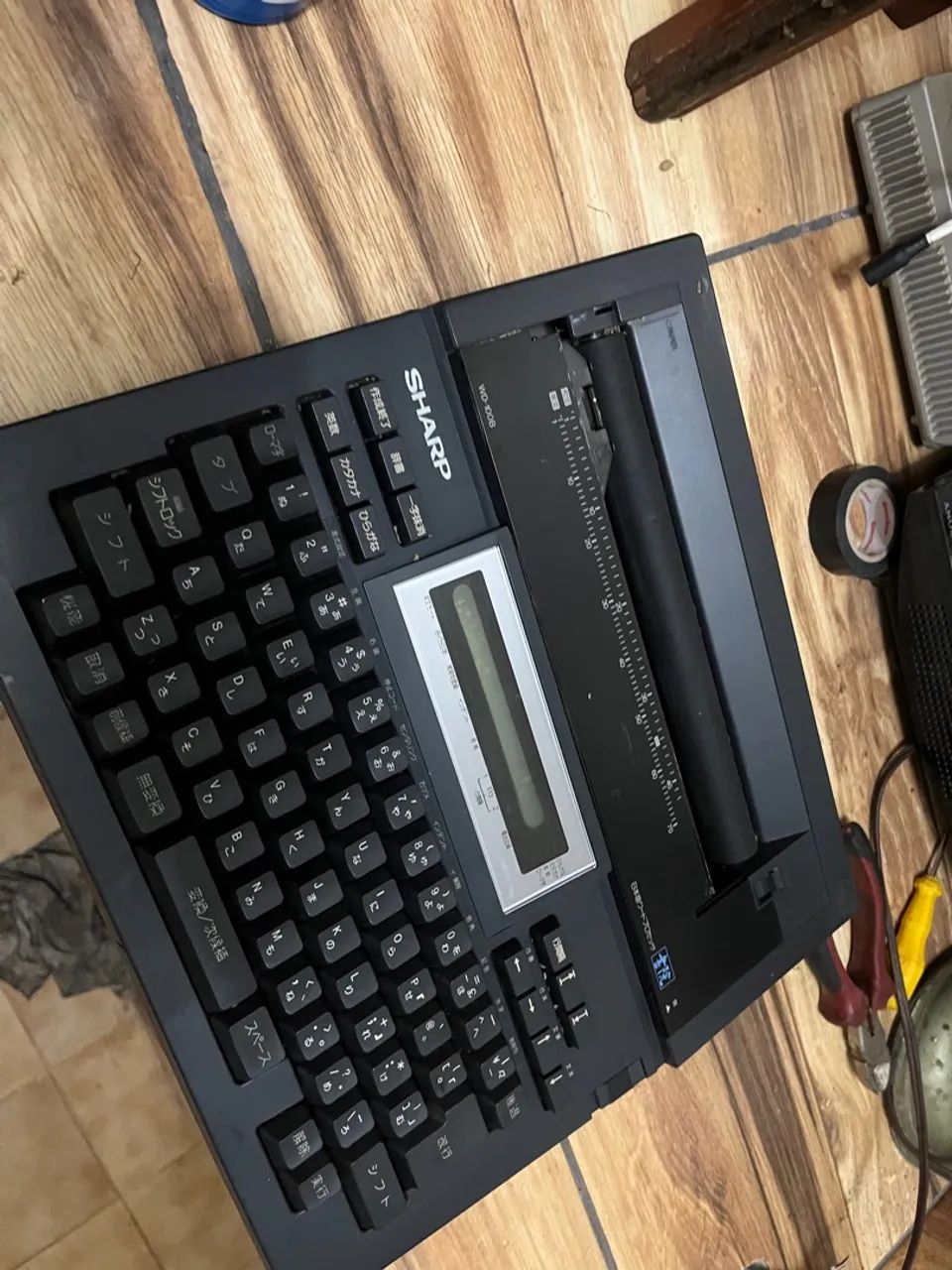 Máquina de escrever Sharp WD-1008 - Colecionador - Foto 4