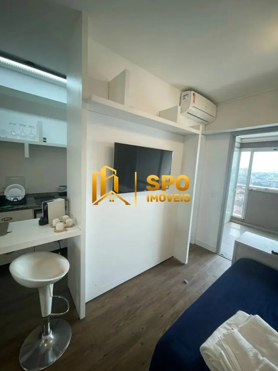 Studio Mobiliado e Equipado, 34 metros, para Venda ou Locação no Campo Belo!