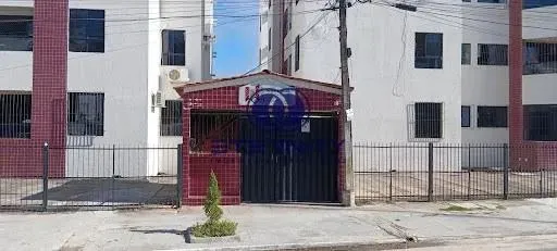 Descubra o conforto e a praticidade de viver em um apartamento de 2 dormitórios no coração