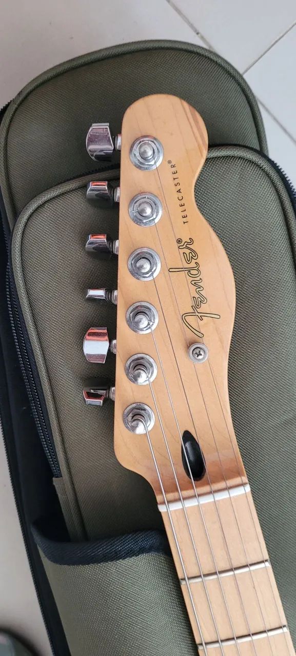 FENDER TELECASTER CABRONITA MIM - Foto 4