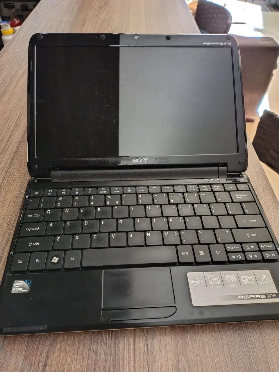 Acer Aspire One / COM DEFEITO, PARA RETIRAR PEÇAS 