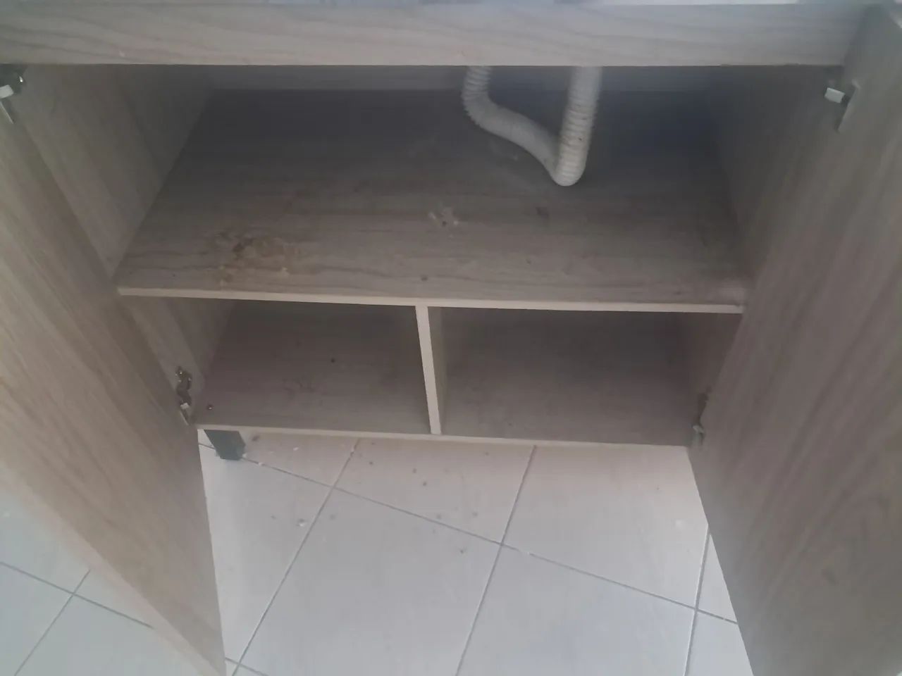 Gabinete cozinha 64169944976131123