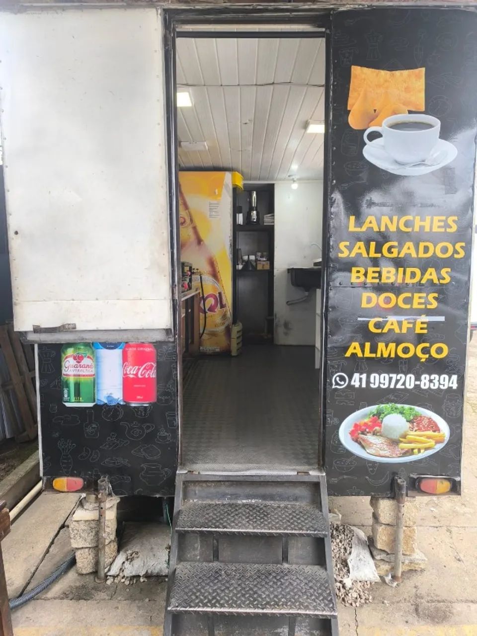 FOOD TRUCK COMPLETO *COM DOCUMENTO* - Geladeira Expositora, Forno Elétrico, Chapa... - Foto 6