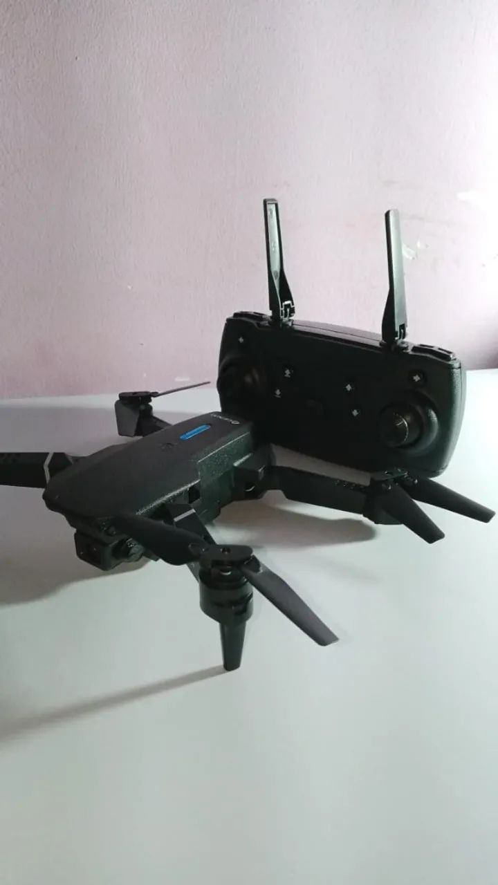 Drone E88 Pro64318619316226120