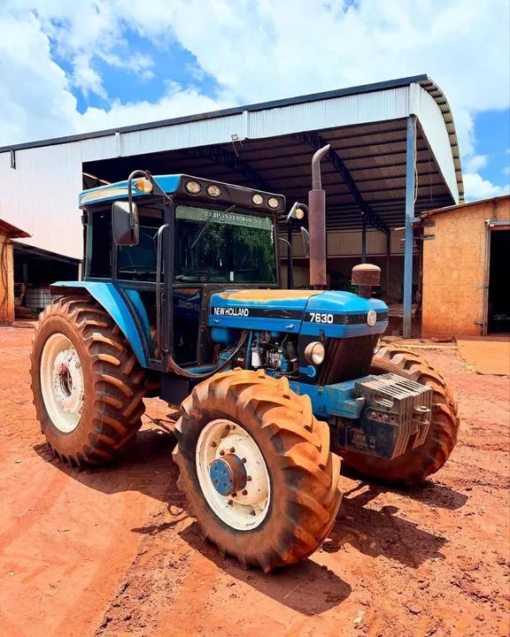 Trator New Holland  - Foto 2