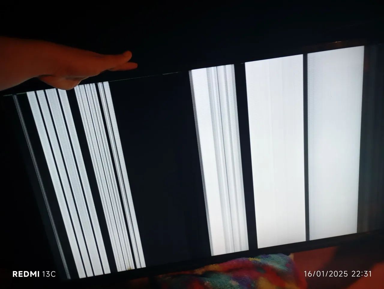 TV com defeito na tela