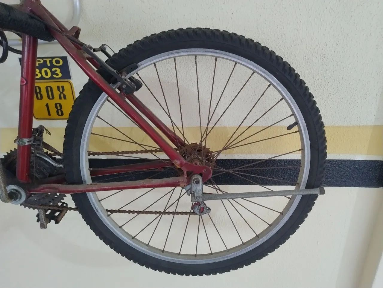 Bicicleta aro 26 de 21 marchas usada - Foto 5