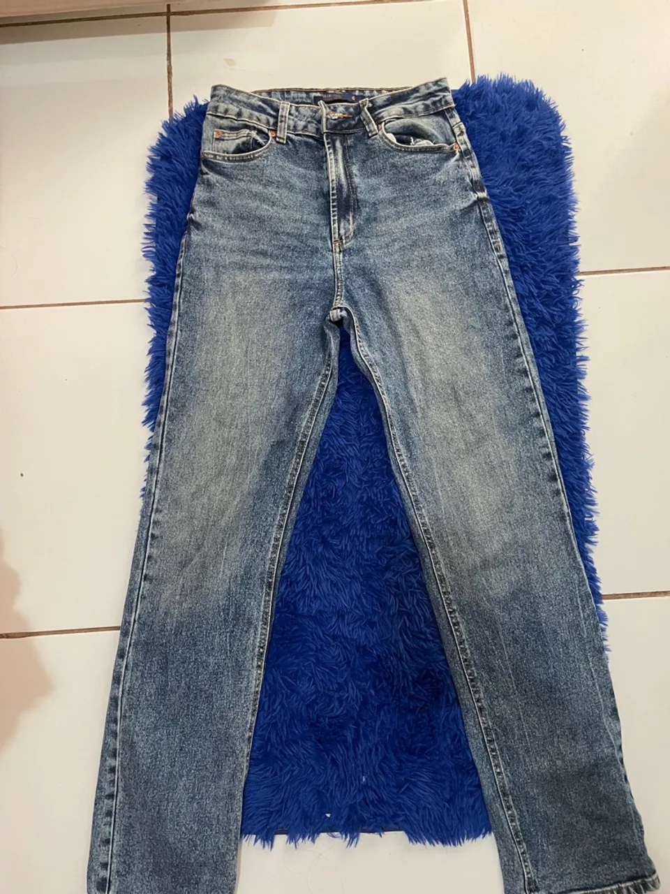 Calça Jeans Azul Claro - Conforto e Estilo!