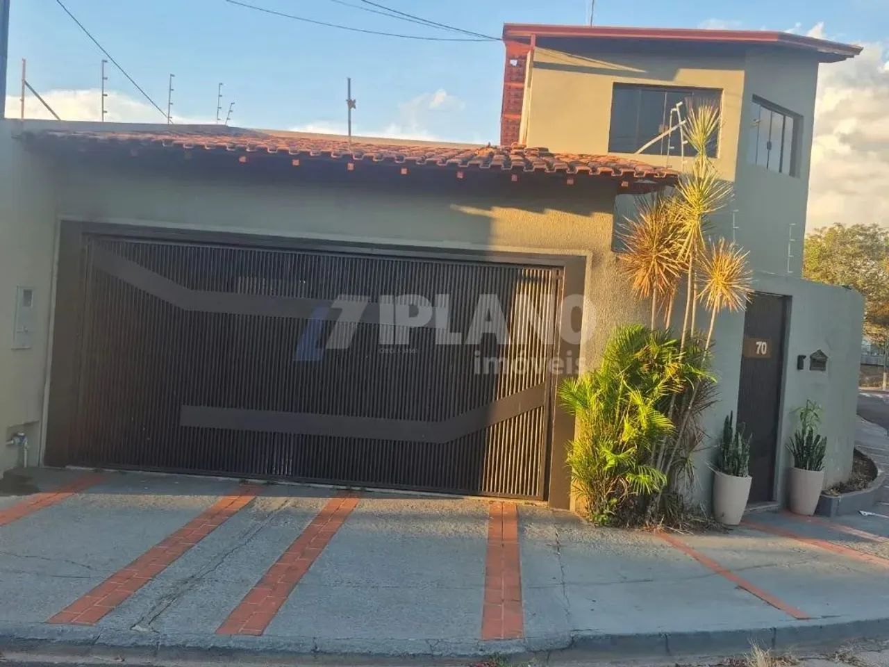 Venda de Casas / Padrão na cidade de São Carlos
