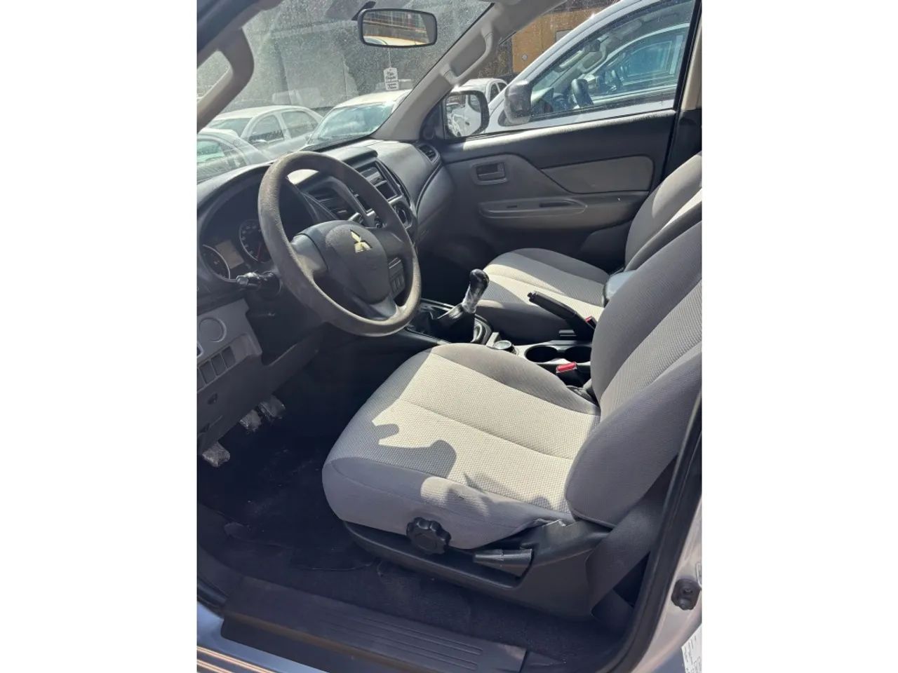 Mitsubishi L200 triton 2022 2.4 16v turbo diesel gl cd 4x4 manual - Foto 5