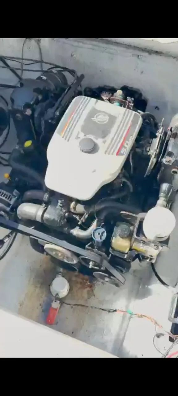 Motor Mercruiser 5.0L - 260 HP - Usado