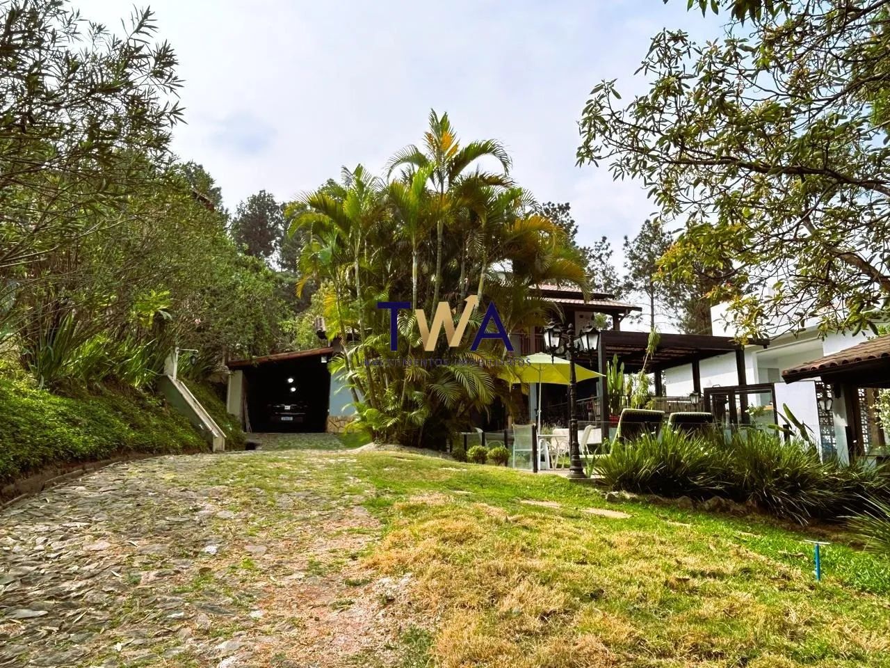 Casa em condomínio, Villa Bella, Itabirito, 4 quartos, R$9.000,00, para aluguel na TWA Inv