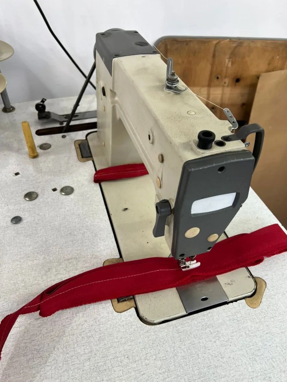 Máquina de Costura Reta Sun Star - revisada