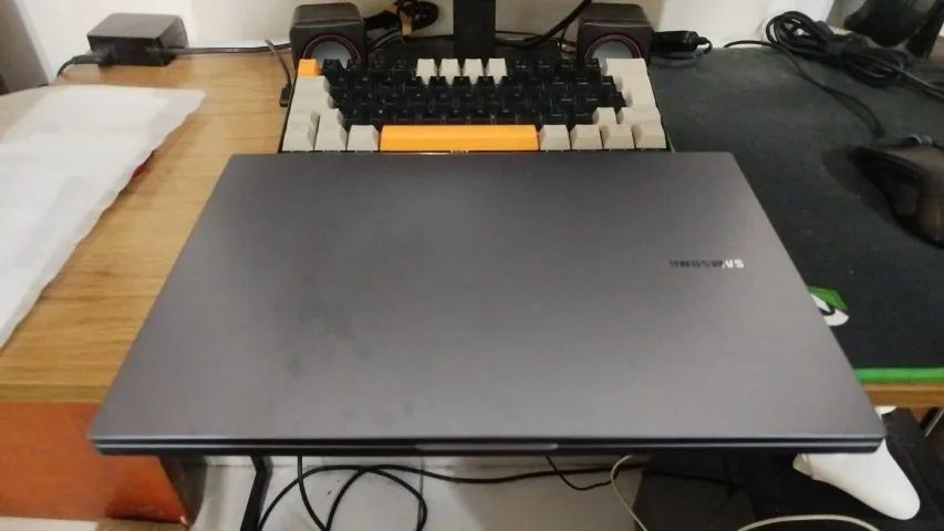 Samsung Book  - Foto 3