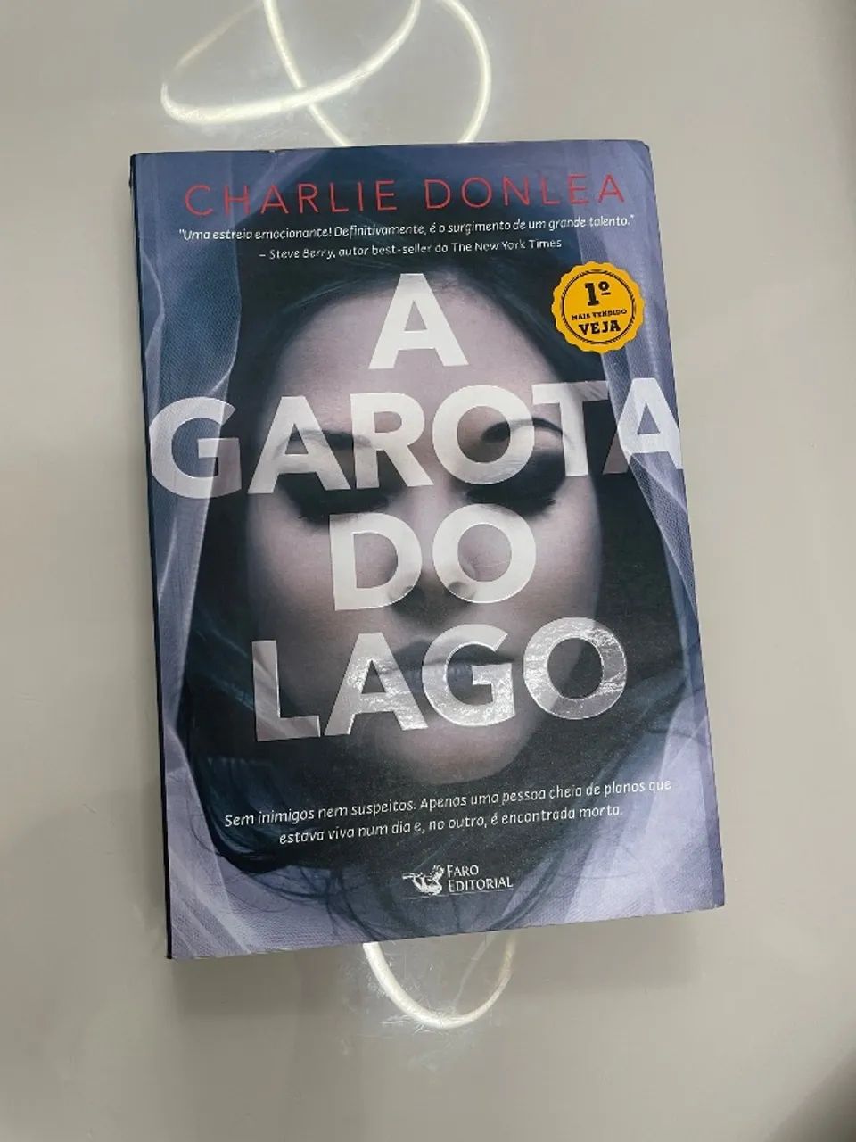 a garota do lago
