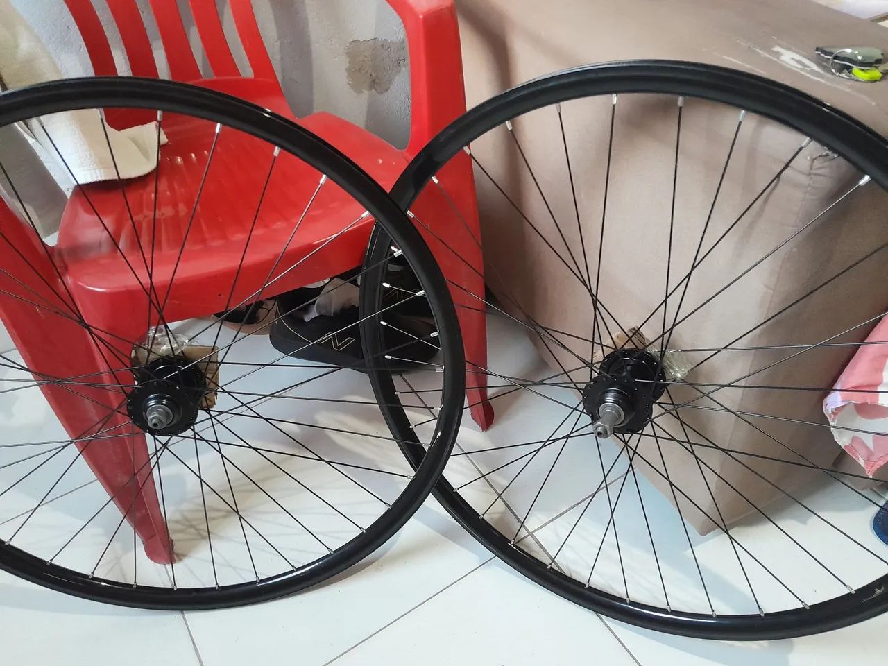 Par de aros 29 novos com blocagem