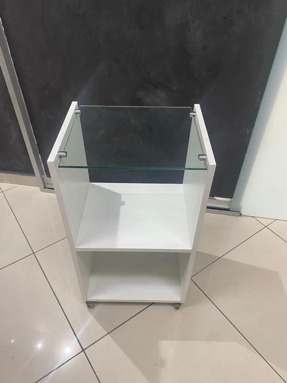 Carrinho auxiliar  - Foto 2