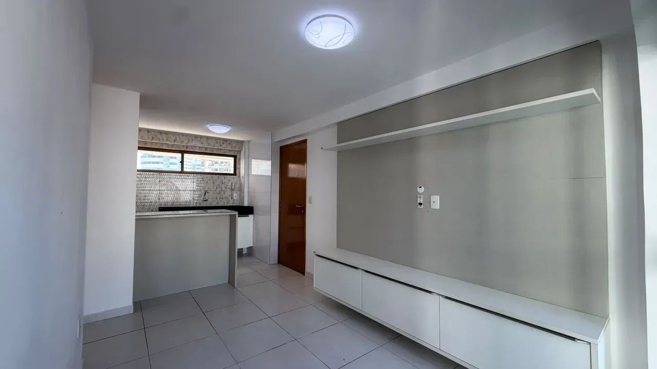 Edf. Plaza Royale. Completo 2 Quartos 51m² com Varanda. - Foto 3