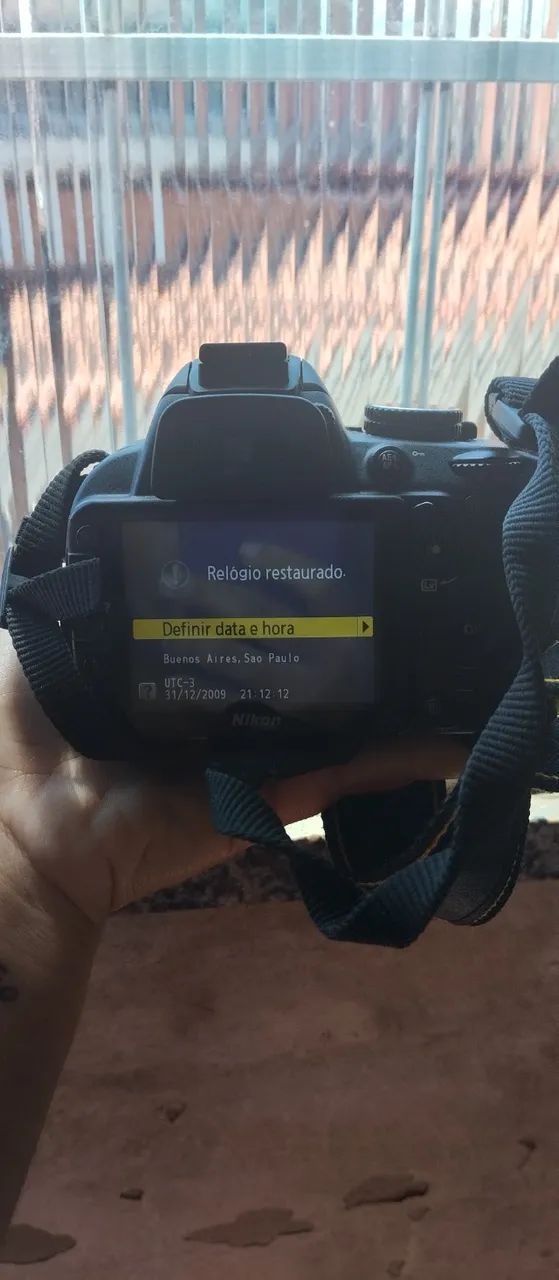Câmera Nikon D3100 - Foto 4