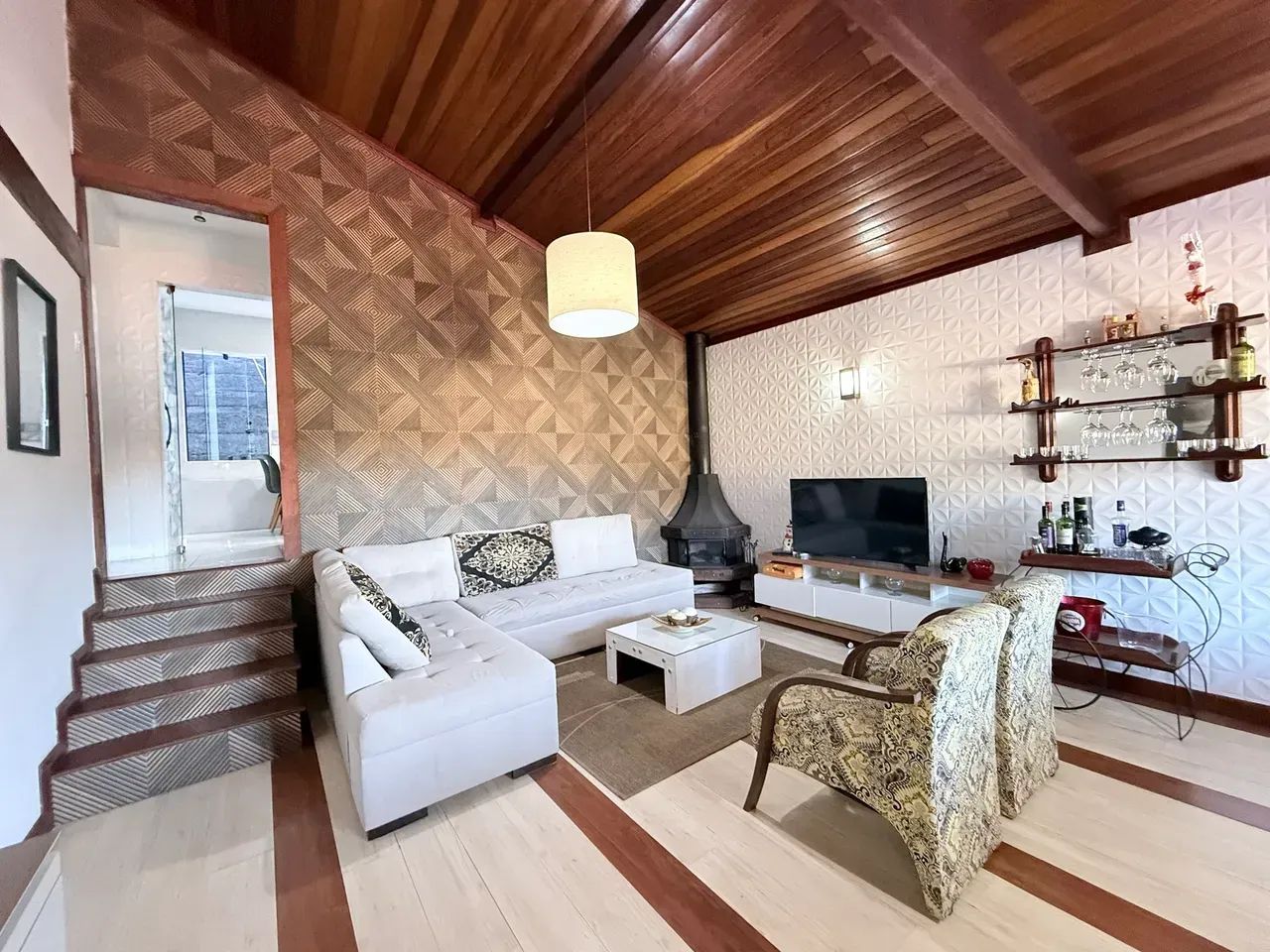 Belíssima casa com duas suítes - Foto 5