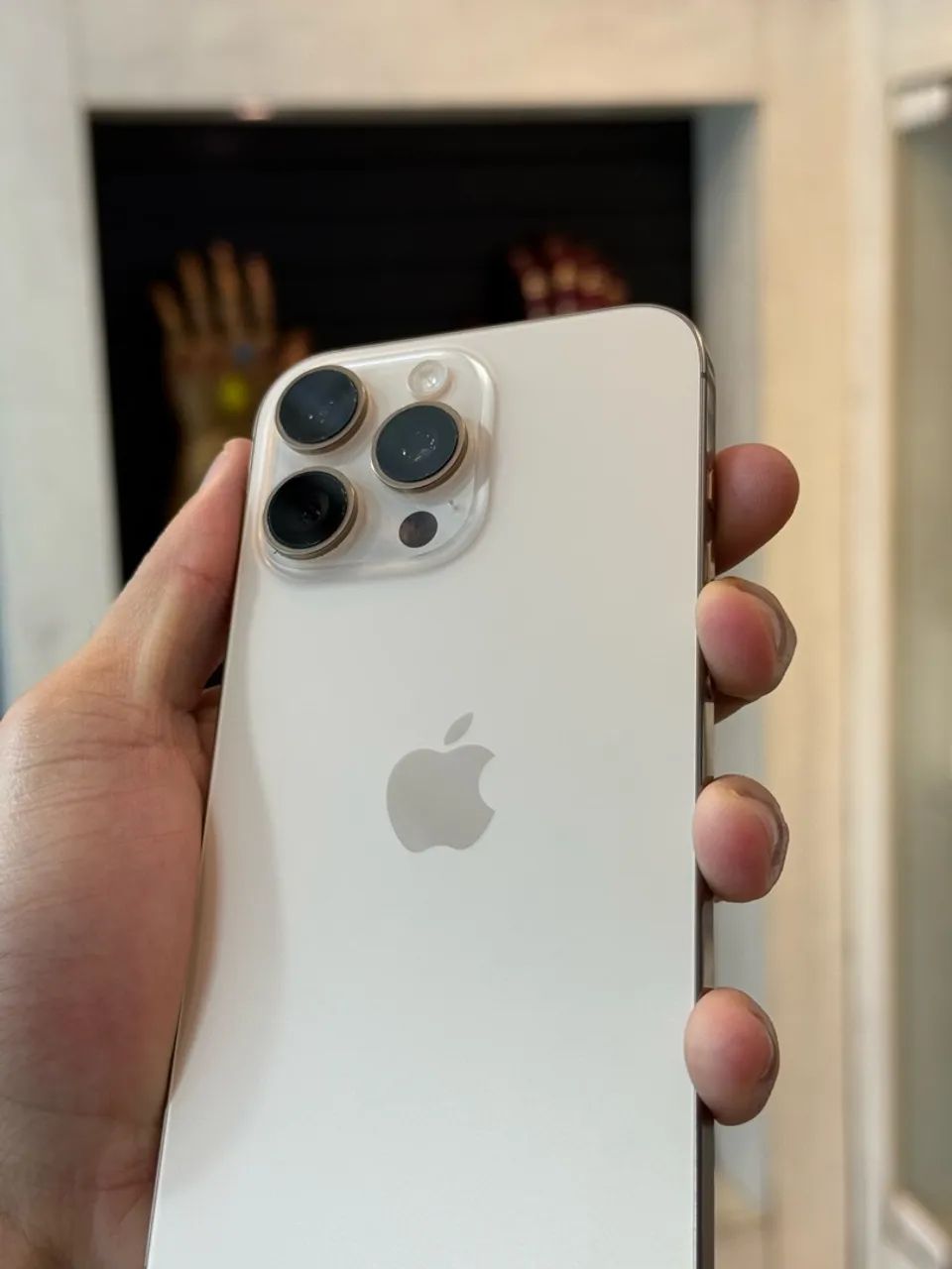 IPhone 16 Pro Max 256GB - Desert Titanium  - Foto 4