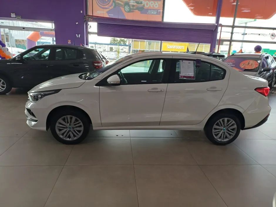 Fiat Cronos Drive 1.3 8V Flex Aut. 2024 - Foto 4