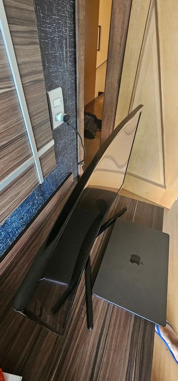 Monitor curvo samsung 144hz - Foto 3
