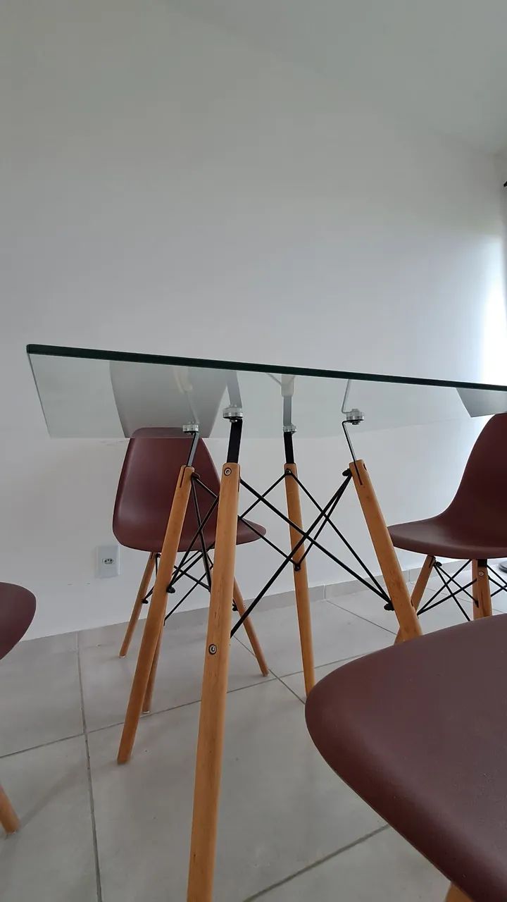 Mesa de Vidro e 4 cadeiras - Foto 4