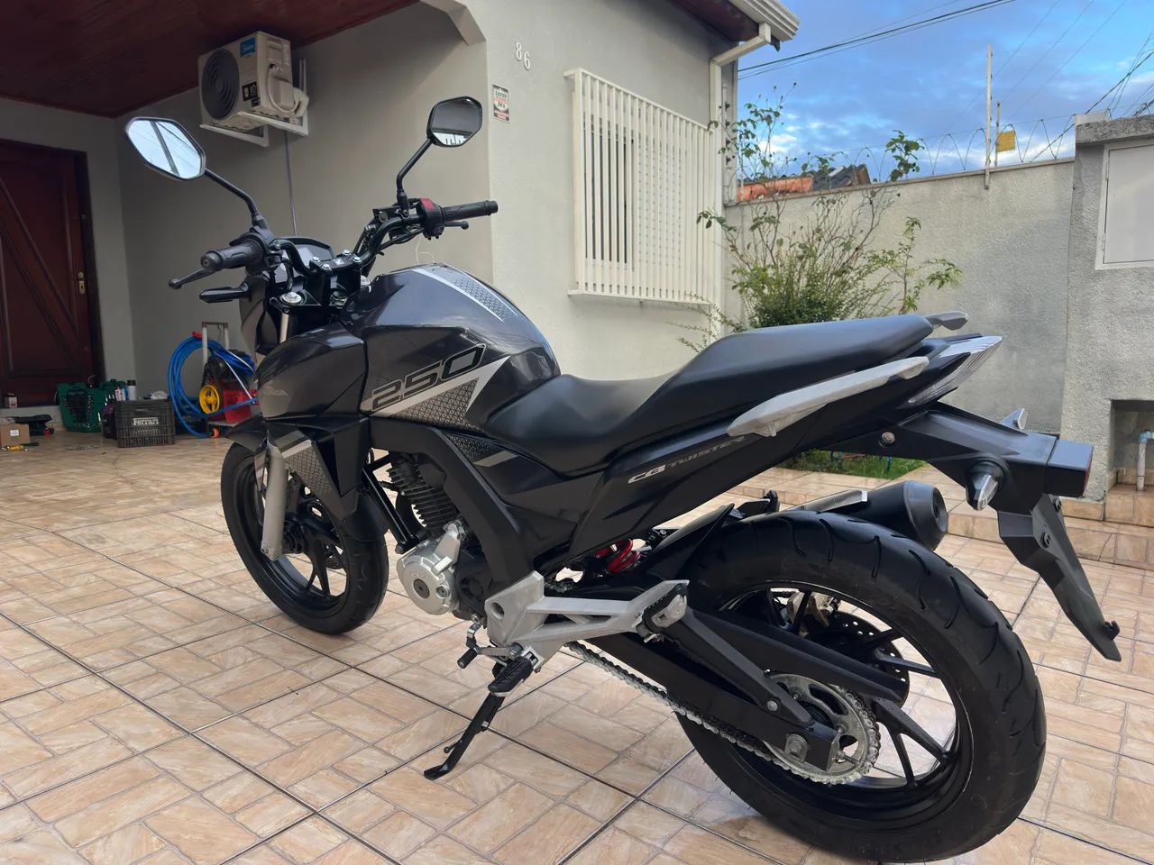 Vendo Cb250 Twister.  - Foto 3